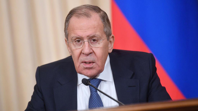 Лавров: либералы предпочитают личное благополучие и подрывают российский &laquo;генетический код&raquo;