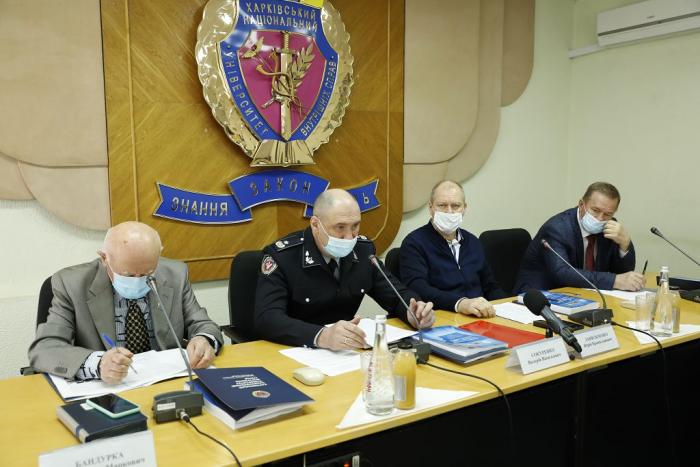 МВД Украины шагнуло в сингулярность: ведомство изучает, как на преступность влияют постправда, феминизм и искусственный интеллект