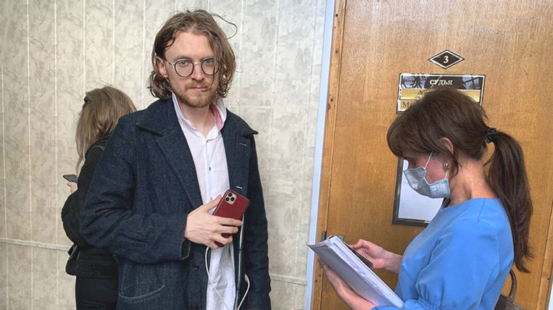 &laquo;Мы в разных папках, но на одной полке&raquo;. Разгромив штабы Навального, полиция пришла за либертарианцами