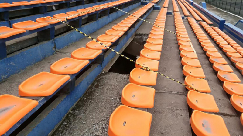 На репетиции празднования Дня Победы в Братске обрушилась часть трибуны. Пострадали трое студентов