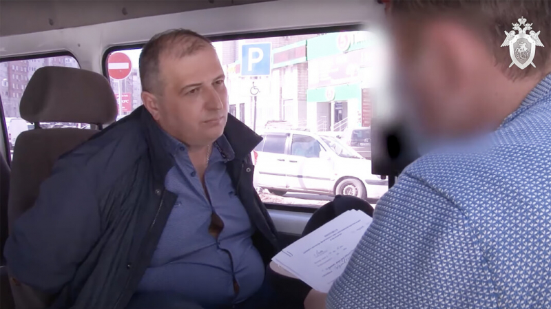 Начальника полиции в Омске арестовали по подозрению во взятке в 3,5 млн рублей