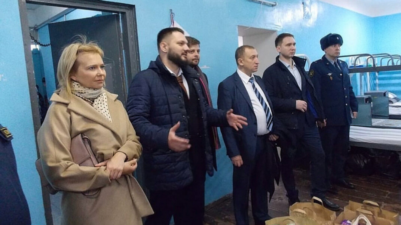 Несколько членов московской ОНК работали вместе в организации главы комиссии