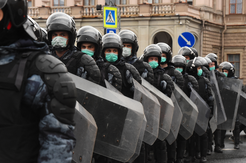 "Пока нет свободы, наука развиваться не может". Профессор Гарвардского университета Евгений Шахнович – о протестах в России