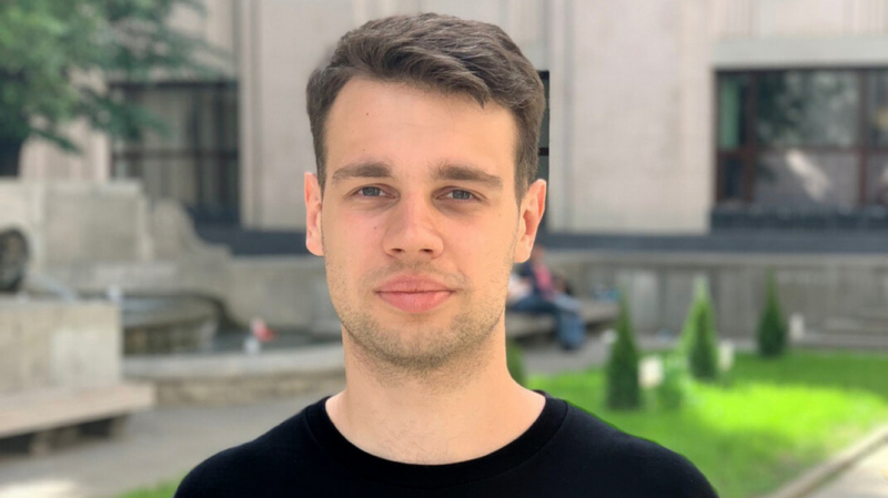 Редактор DOXA пожаловался на сексуальные домогательства со стороны следовательницы