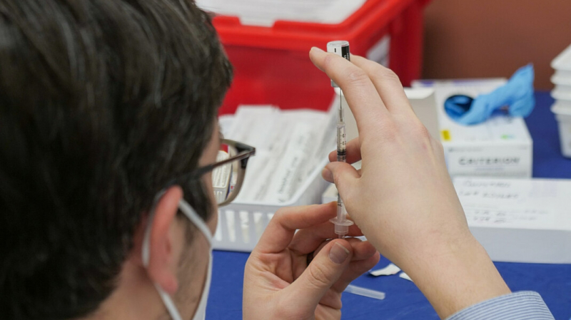 Россия потребовала от Словакии вернуть ей партию &laquo;Спутника V&raquo;. Словацкий регулятор усомнился в её качестве