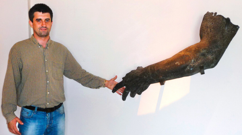 Россия вышлет украинского консула. ФСБ задержала его в Петербурге за получение закрытой информации