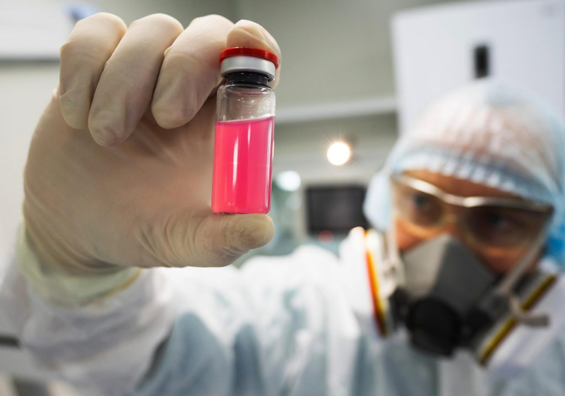 Россия зарегистрировала первую в мире вакцину против коронавируса для животных