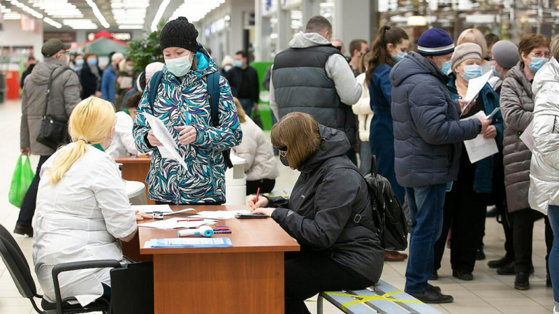 Российский осведомитель передал ЕС данные о смерти четырёх человек после прививки &laquo;Спутником V&raquo;