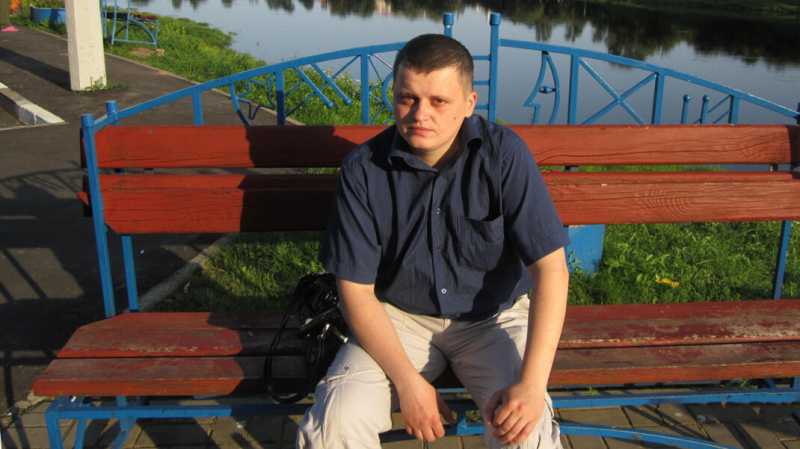 Трансгендерного мужчину, этапированного в мужскую колонию, уже несколько дней содержат в &laquo;карцере&raquo;