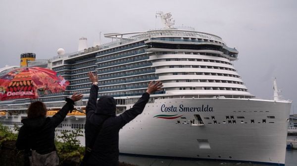 Коронавирус в мире: Индия не спешит вводить новый локдаун, а Евросоюз готовится встречать туристов