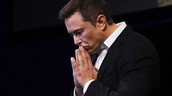 "Слишком дорого". Один твит Илона Маска обошелся Tesla в $14 млрд