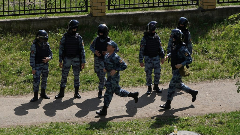 В казанской школе №175 выпускник застрелил девять человек. Что известно