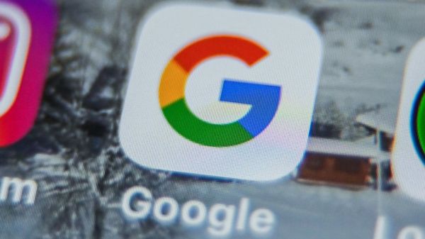 Роскомнадзор дал Google сутки на удаление "запрещенного" контента. Грозит замедлением