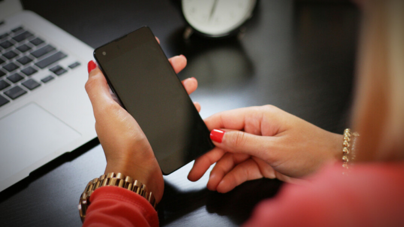 &laquo;Дождь&raquo; пожаловался в СК на поступившую журналистке анонимную угрозу &laquo;пришить&raquo; её