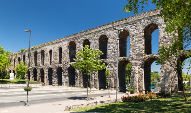 Историки раскрыли секрет очистки самых длинных акведуков древнего мира 