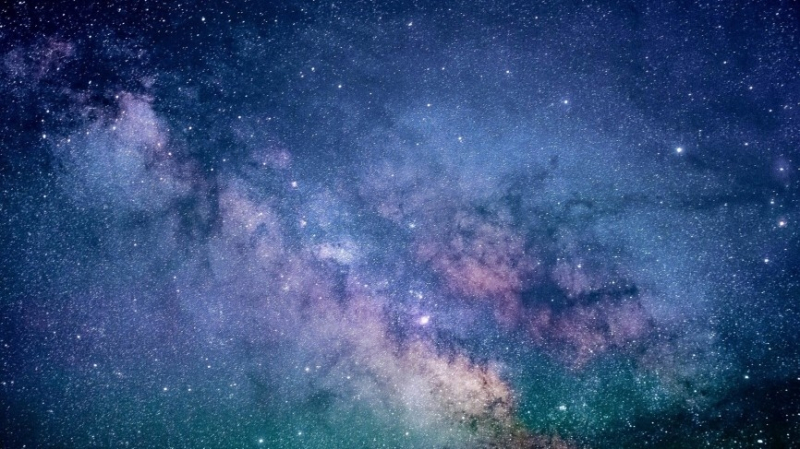 NASA представило захватывающий снимок центра Млечного Пути