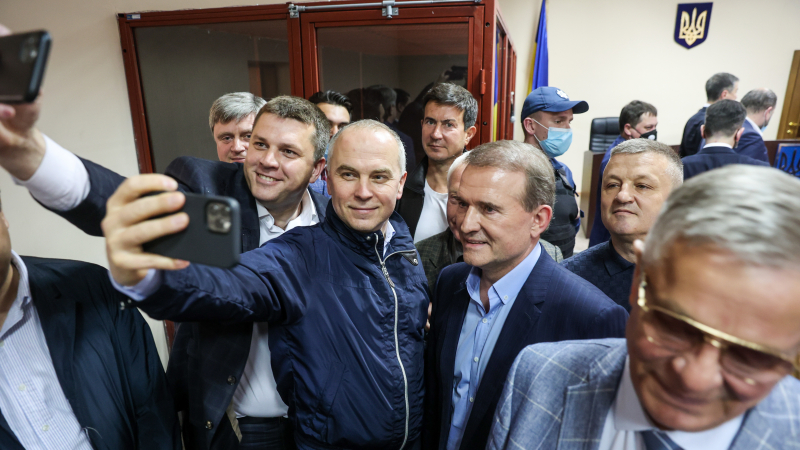 "Он настолько разогнал автомобиль, что просто так остановить не получится". Экс-министр финансов Украины &ndash; о деолигархизации по Зеленскому