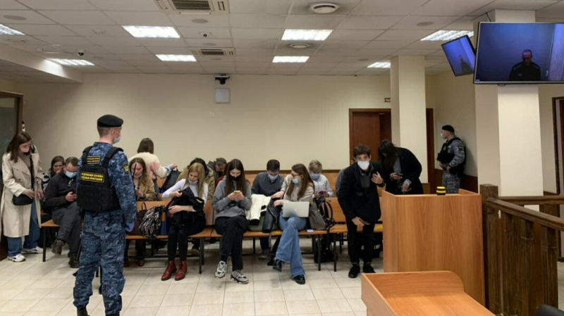 Суд принял иск Навального к столичному СИЗО. Он оспаривает постановку на учёт как склонного к побегу