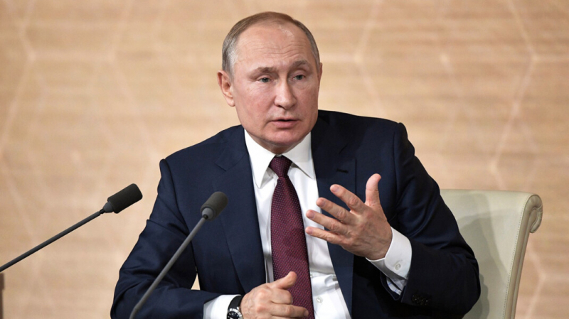 &laquo;У меня вчера взяли анализы, и результат позитивный&raquo;. Путин &mdash; о результатах своей вакцинации от COVID-19