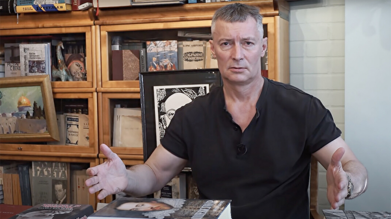 «Уезжайте. Двери закрываются». Политик Ройзман дал совет российским выпускникам