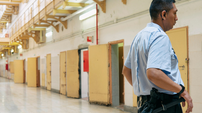 В Испании появилась программа реабилитации для чиновников, которые &laquo;не могут перестать воровать&raquo;