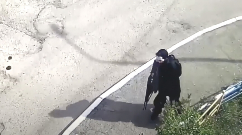 Власти Мурманской области поручили школам собрать базу «опасных» подростков после стрельбы в Казани