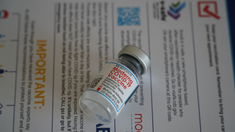 Всемирный конгресс признал Moderna лучшей вакциной. Создатель &laquo;Спутника V&raquo; назвал это решение &laquo;политическим&raquo;