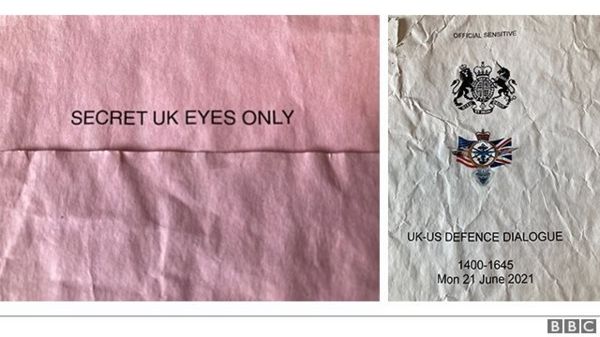 Секретные документы минобороны Британии с планами маршрута "Дефендера" найдены на автобусной остановке