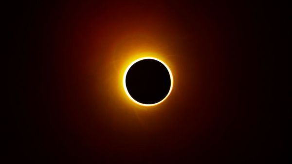 Дайджест: запрет структур Навального как сигнал Путина Байдену; когда и где наблюдать солнечное затмение