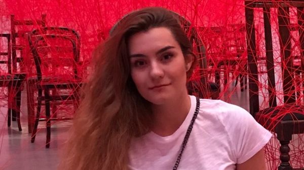 "Прошу, не стоит винить Рому". Мать Софьи Сапеги получила первые письма от дочери