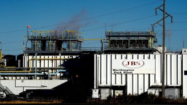 Дайджест: хакеров из России обвинили в атаке на мясокомбинаты в США