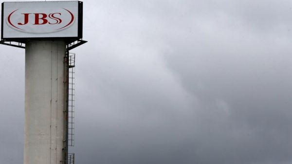 $11 млн для хакеров. Крупнейший в мире производитель мяса JBS признал, что заплатил выкуп после кибератаки