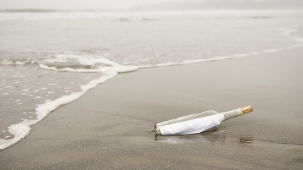 Дайджест: как принимали решение о проходе эсминца "Дефендер" близ Крыма и почему лидеры ЕС не хотят видеть Путина