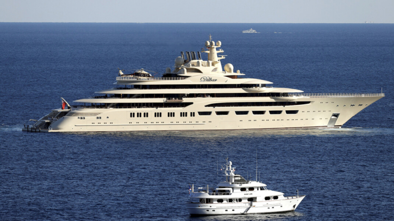 Абрамович в Испании, а жена Сечина в Италии: куда ходили яхты российских миллиардеров при закрытых границах