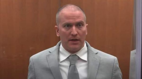 Смерть Джорджа Флойда: полицейский Дерек Шовин приговорен к 22 годам тюрьмы