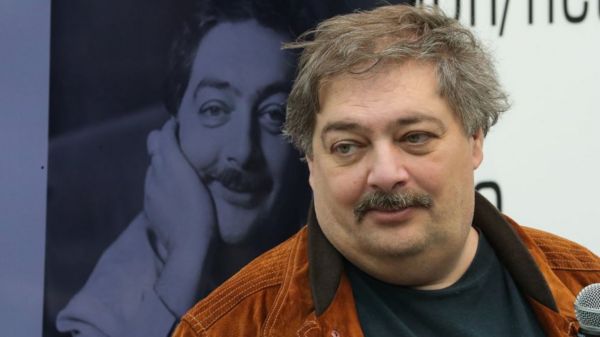 Дайджест: запрет структур Навального как сигнал Путина Байдену; когда и где наблюдать солнечное затмение