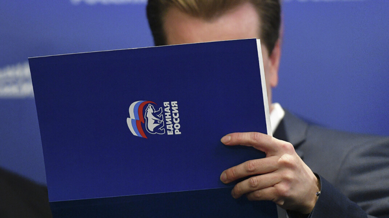 &laquo;Единая Россия&raquo; перед выборами выпустит отчёт о своих достижениях без пенсионной реформы и Медведева