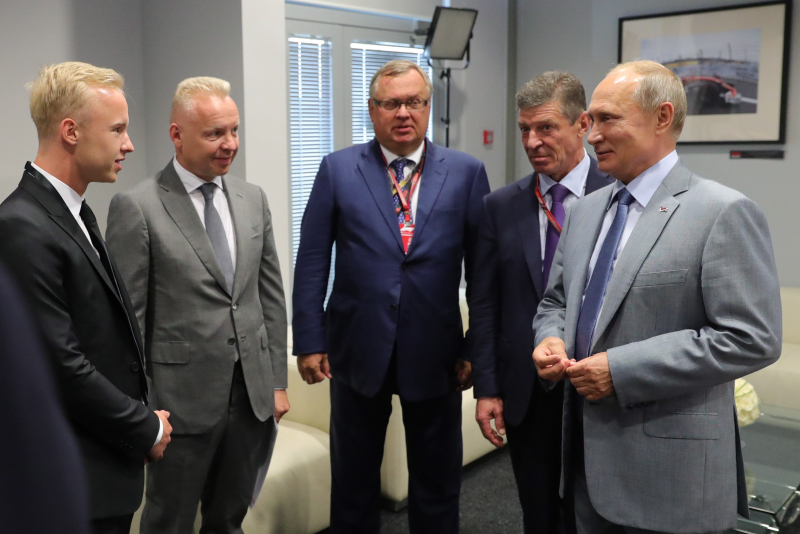 Глава "Уралхима" Дмитрий Мазепин заявил, что не финансировал Nexta. На это в эфире госканала намекал Роман Протасевич