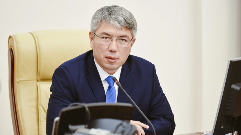 &laquo;Хоть не ходи в отпуск&raquo;. Главу Бурятии оштрафовали за костёр для шашлыка