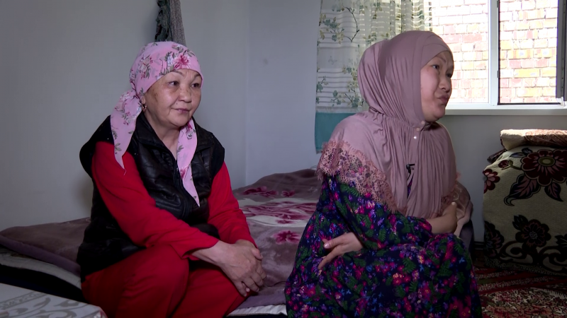 "Иногда есть продукты, и мы кушаем, иногда просто пьем чай". Почему в Кыргызстане растет уровень бедности