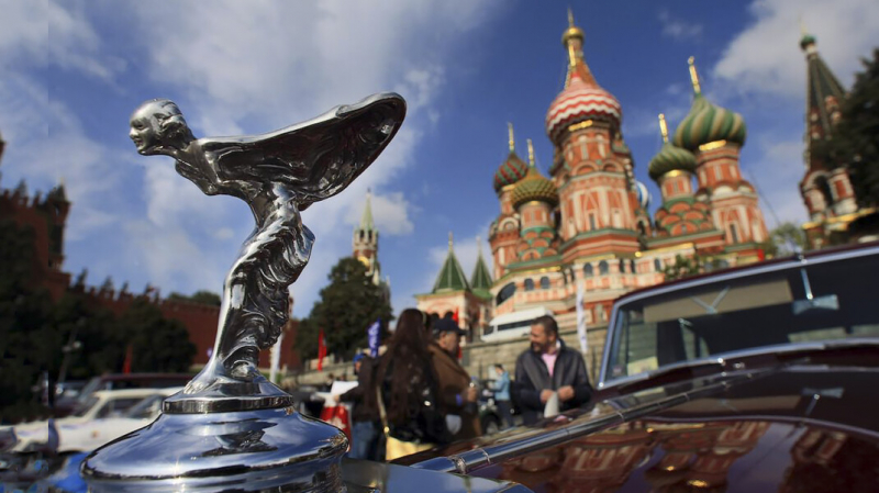 Москва попала в тройку регионов &mdash; лидеров по разнице доходов. Богатые получают в девять раз больше бедных