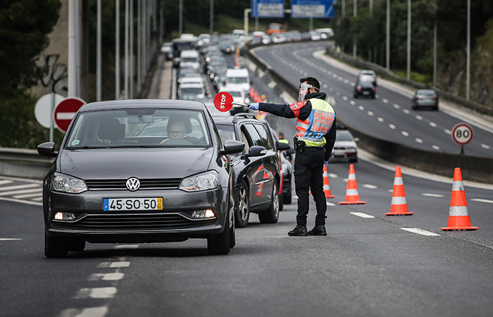 Португальские власти закроют Лиссабон на выходные из-за COVID-19