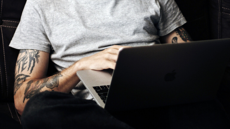 Россиянам предложили дать возможность смотреть порно только после регистрации на &laquo;Госуслугах&raquo;