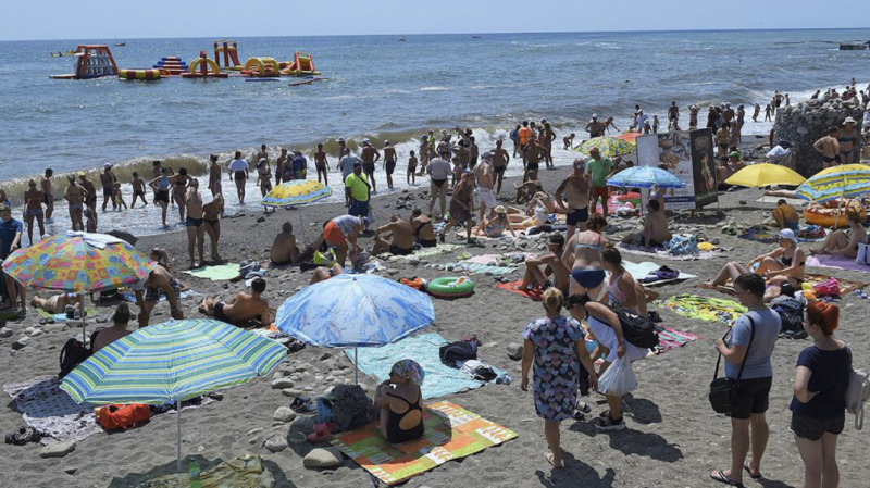 Руководитель Ростуризма рассказала о перегруженности черноморских курортов