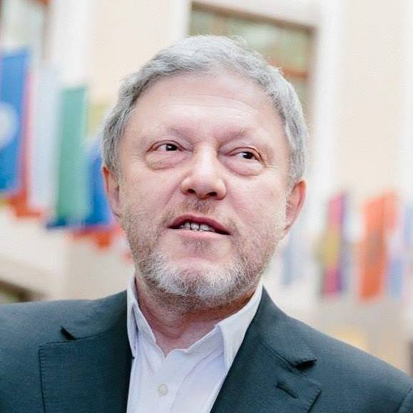 Столичное &laquo;Яблоко&raquo; согласовало список кандидатов-одномандатников в Москве. Одним из них оказался Явлинский