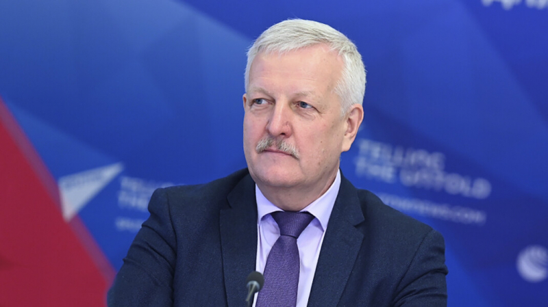 Ученый из Роспотребнадзора не согласился с фразой Путина о разных сроках эффективности &laquo;Спутника&raquo; и &laquo;Эпивака&raquo;