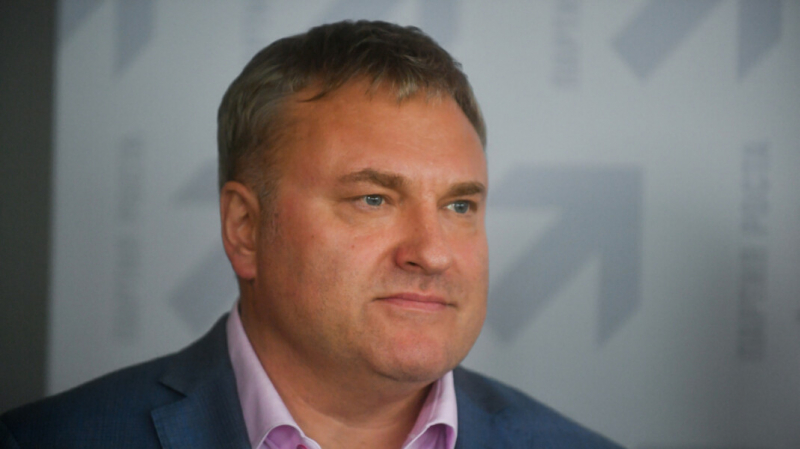 Задержанного экс-гендиректора ПАО &laquo;ТрансФин-М&raquo; Дмитрия Зотова отпустили под подписку о невыезде