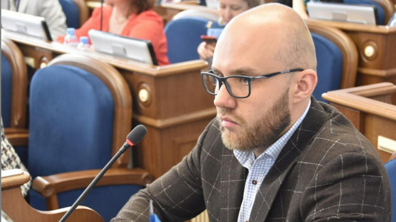 «Жулик сам сдуется». В ЛДПР раскритиковали депутата, пожаловавшего на Жириновского в СК