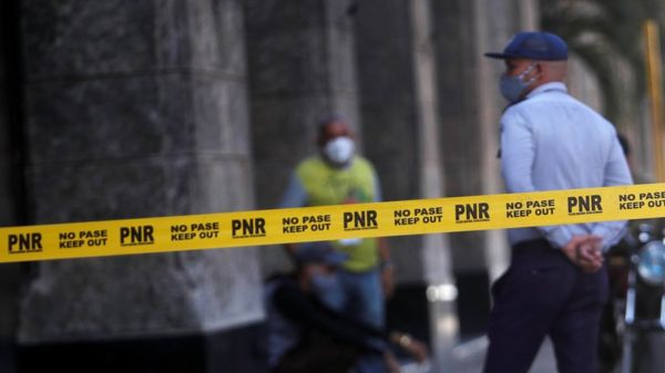 Дайджест: первый погибший в ходе протестов на Кубе, в Британии критикуют действия полиции на финале Евро