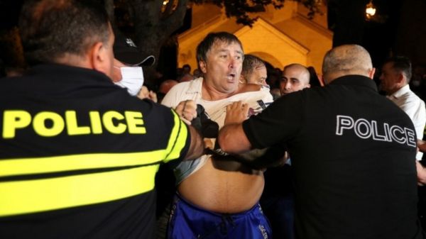 Дайджест: Италия ждет соперника в финале Евро-2020, вакцинированным не нужны тесты при возвращении в Россию